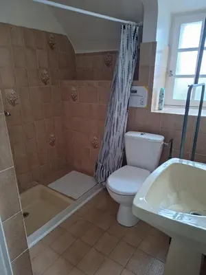 Salle de bains dans l'établissement Le Gîte Des Korrigans