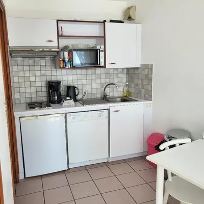 Cuisine ou kitchenette dans l'établissement 