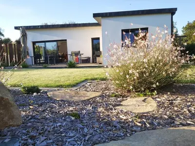 Jardin de l'établissement Gîte plain pied dans l'aber