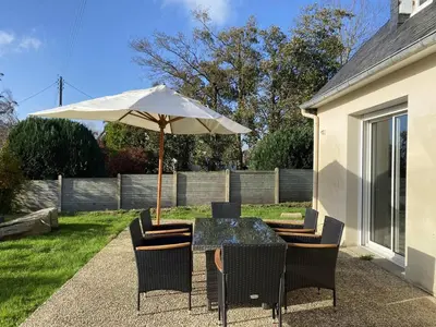 Jardin de l'établissement Maison à Trébeurden : Jardin, Terrasse, WIFI, Parking, 3 Chambres, Plages et Commerces à Proximité - FR-1-368-402