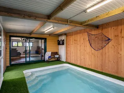 Piscine de l'établissement Holiday Home Ty Man by Interhome ou située à proximité