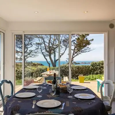 Holiday Home La maison de Toul an Dour by Interhome