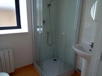 Salle de bains dans l'établissement Appartement à 50m de la plage