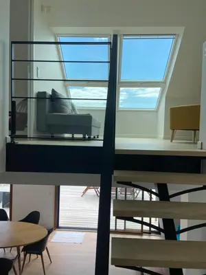 Télévision ou salle de divertissement dans l'établissement Vue Mer Très belle plage à pied Maison proche Lesconil Loctudy