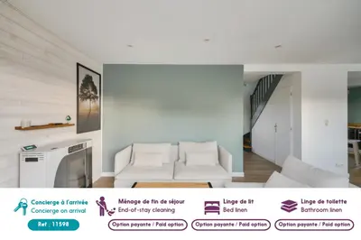 Un ou plusieurs lits dans un hébergement de l'établissement Maison avec piscine pour 8 - 500m de la plage