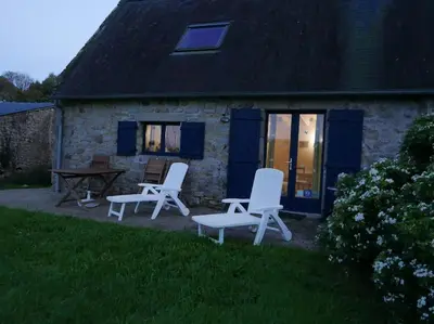 Jardin de l'établissement La Clef des Champs, gîte à la ferme au pied des vignes, Finistère sud !