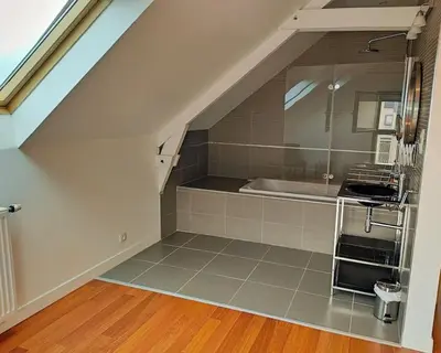 Cuisine ou kitchenette dans l'établissement LOFT face à la ville Close Concarneau