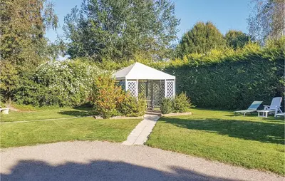 Jardin de l'établissement Holiday Home Gouesnac'h - 02