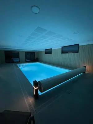 Piscine de l'établissement Villa Ty Spa ou située à proximité