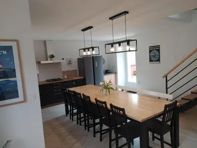 Cuisine ou kitchenette dans l'établissement L'ilot des abers Maison de vacances