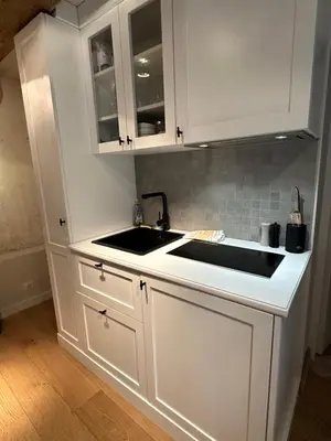 Cuisine ou kitchenette dans l'établissement Ar Barzh Kadiou I