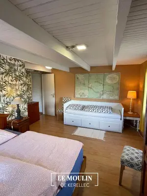 Un ou plusieurs lits dans un hébergement de l'établissement Cottage Ouessant in Kerellec (watermill 5km Roscoff)