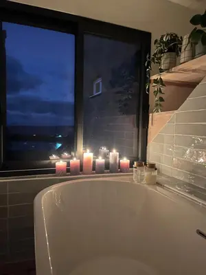 Plan de l'établissement Sweet Leon - grande chambre baignoire vue mer