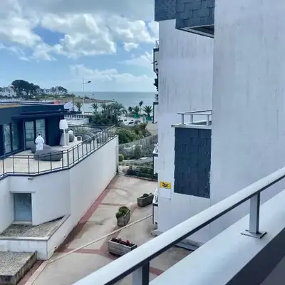 T2 avec petite vue mer avec accès plage