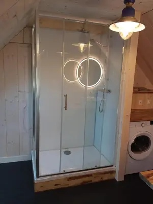 Salle de bains dans l'établissement Chez Fanch