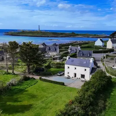 Maison néo bretonne rénovée à 2mn à pied d'une jolie plage