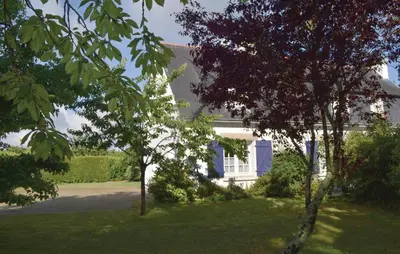 Jardin de l'établissement Nice Home In Pleuven With Wifi
