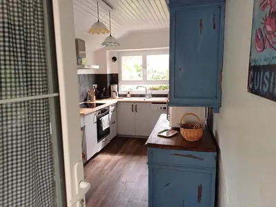 Cuisine ou kitchenette dans l'établissement O'TY'ZOISEAUX - Plus proche de la nature - Meublé tourisme classé 4 étoiles
