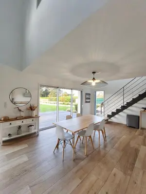 Coin salon dans l'établissement Maison Penmarc'h 800 m plage, 10 mn Guilvinec et La Torche