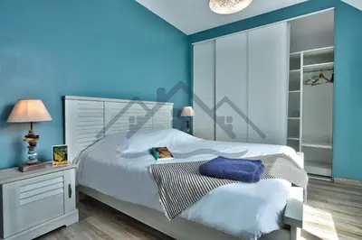 Un ou plusieurs lits dans un hébergement de l'établissement LocaLise - M2C - Ty Ma Bro -Maison avec extérieur entièrement clos - Wifi inclus - Draps inclus- Animaux bienvenus