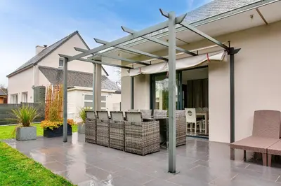 Terrasse ou espace extérieur de l'établissement Maison pour 7 - jardin - accès pmr - 5min plage