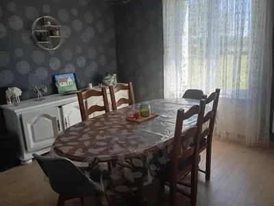 Télévision ou salle de divertissement dans l'établissement Maison Bretonne