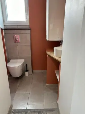 Salle de bains dans l'établissement Pied à terre Portsallais