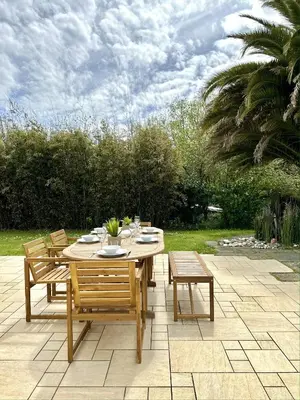 Jardin de l'établissement Maison de charme au calme