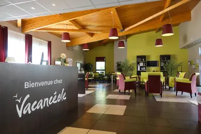 Restaurant ou autre lieu de restauration dans l'établissement Vacancéole - Les Rives de Pont-Aven