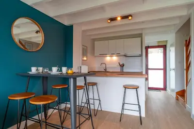 Cuisine ou kitchenette dans l'établissement La Terrasse du Golf - Appt avec terrasse