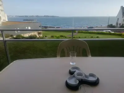 Plan de l'établissement Concarneau face à la mer stationnement privatif