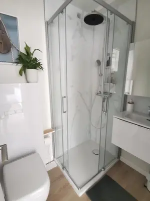 Salle de bains dans l'établissement Le Stoubenn, raffiné et chaleureux