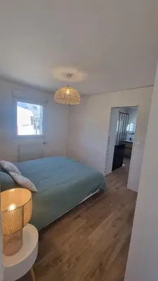 Un ou plusieurs lits dans un hébergement de l'établissement Ty ar steredenn maison avec jardin , plage à pied