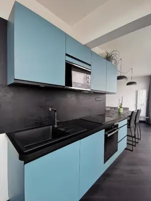 Cuisine ou kitchenette dans l'établissement T2, vue mer panoramique, 2 min à pied de la plage