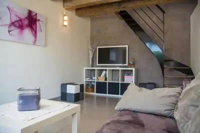 Télévision ou salle de divertissement dans l'établissement Cap sur Pen ar Valy à Plougoulm