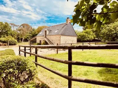 Jardin de l'établissement L’ERMITAGE DE KERGUEN