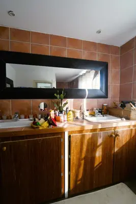 Cuisine ou kitchenette dans l'établissement Villa aux roses
