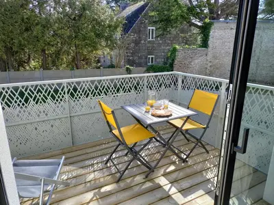 Balcon ou terrasse dans l'établissement Évasion en bord de mer - 350m plage - Garage privé