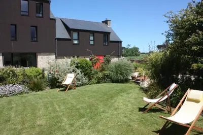 Jardin de l'établissement Les Chambres d'hôtes de Kérasquer
