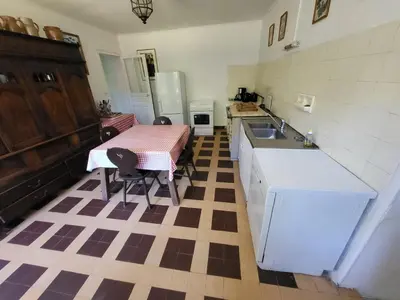 Cuisine ou kitchenette dans l'établissement 607-Manoir de Pompren