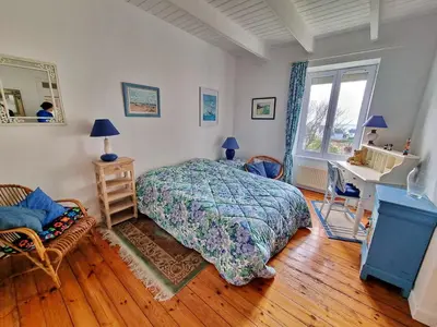 Un ou plusieurs lits dans un hébergement de l'établissement 712-Villa Lezarouan a 300m des plages