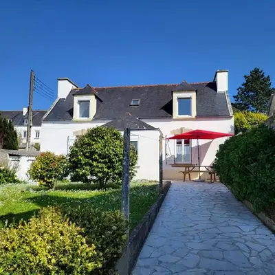 717- Villa Locqueran a 200m du port
