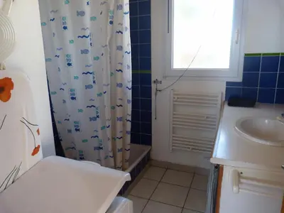 Salle de bains dans l'établissement 303 La Villa Courlis Les pieds dans l eau