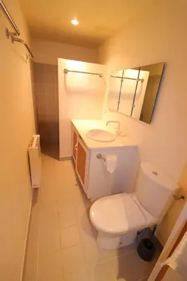 Salle de bains dans l'établissement 544-Villa Kernod Face a la mer