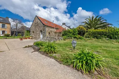 Jardin de l'établissement Ty Forn - Maison à 10min des plages
