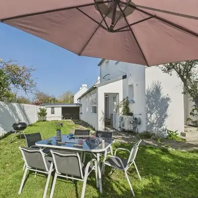 À 200m de la plage de Langoz - Maison pour 10
