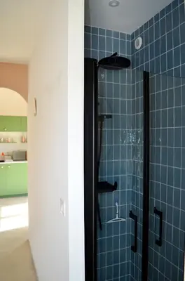 Salle de bains dans l'établissement La petite maison de Celestine