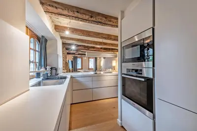 Cuisine ou kitchenette dans l'établissement Ar Barzh Kadiou II