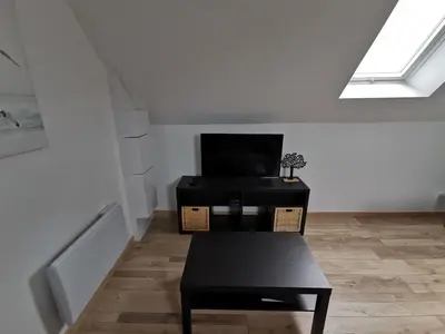 Télévision ou salle de divertissement dans l'établissement * Ty cocon * wifi * parking * moderne *