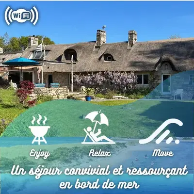 Superbe chaumière en bord de mer